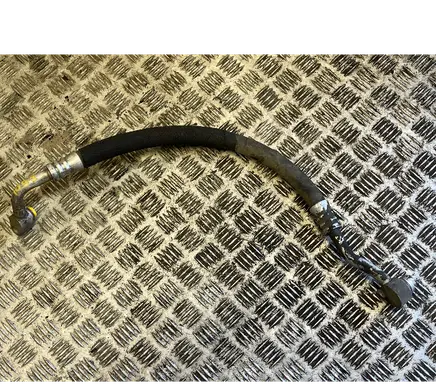Air conditioning (A/C) pipe/hose