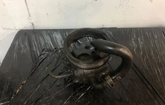 Ford Transit - Tourneo Connect Power steering pump 2T143A696AE