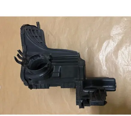 Opel Grandland X Intake resonator 9814006180