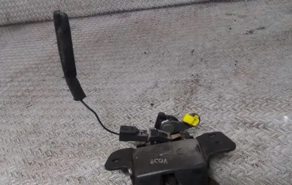 Hyundai Atos Prime Tailgate/trunk/boot lock/catch/latch