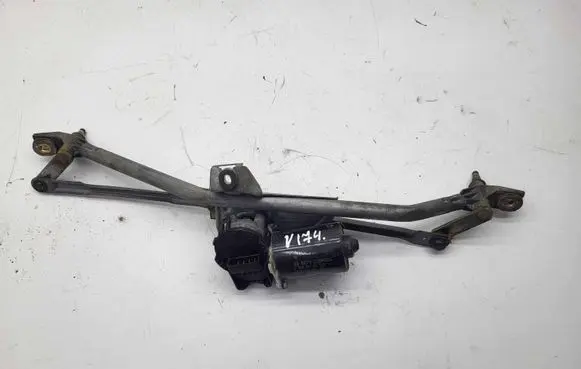 Audi A6 S6 C5 4B Front wiper linkage and motor 0390241140 4B1955113