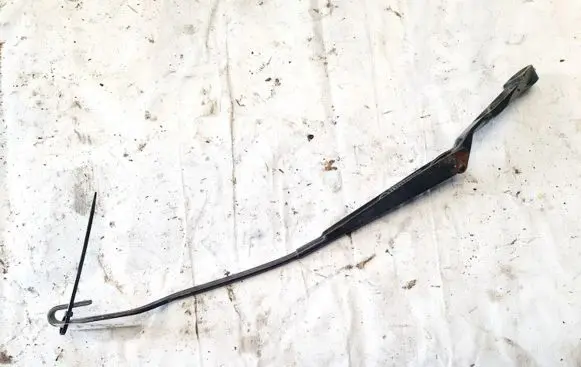 Volkswagen Golf III Front wiper blade arm