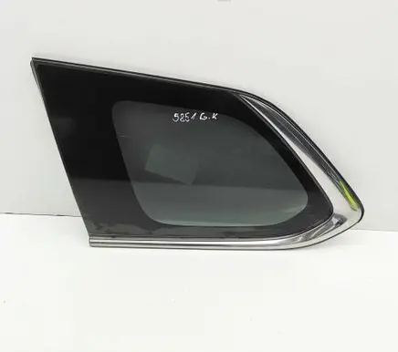 Mitsubishi Outlander Rear side window 6121A503