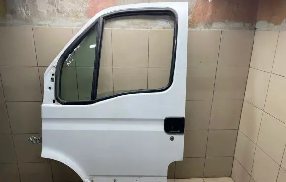 Opel Movano A Front door
