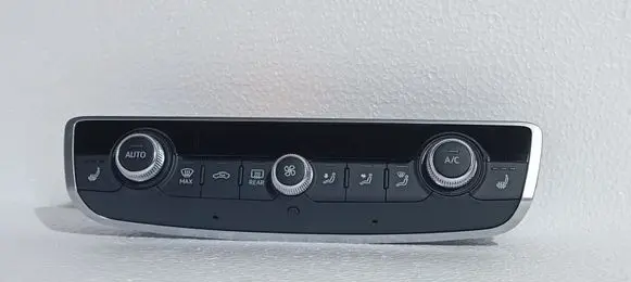 Audi A3 S3 8V Climate control unit 8V0820043G