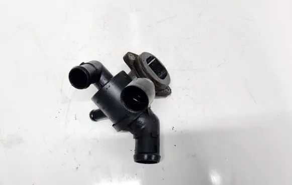 Skoda Octavia Mk2 (1Z) Engine coolant pipe/hose 03L121111S