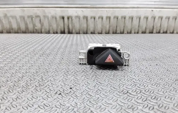Ford Focus Hazard light switch 2M5T13A350AA