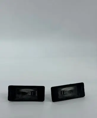 Opel Zafira C Number plate light 13590043