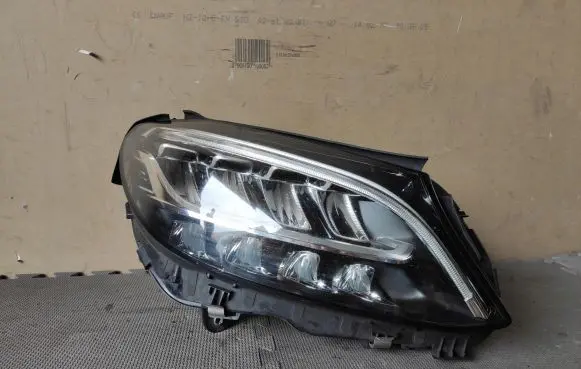 Mercedes-Benz C W205 Headlight/headlamp