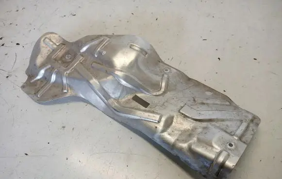 Hyundai i30 Exhaust heat shield