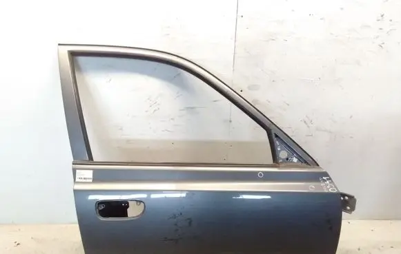 Hyundai Accent Front door