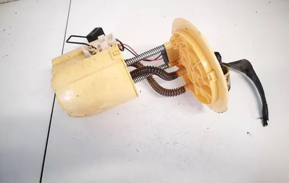 Toyota Auris 150 Fuel level sensor 7701002020c 77010-02020-c