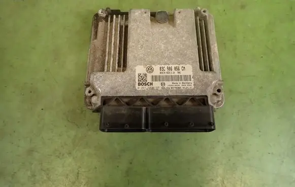 Skoda Octavia Mk2 (1Z) Engine control unit/module ECU