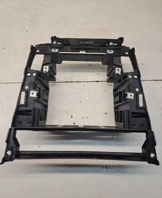 BMW 5 E60 E61 Radio/GPS head unit trim 697640303