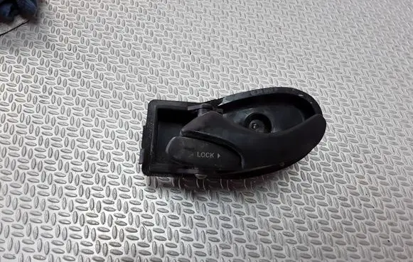 Ford Focus Front door interior handle A22601A