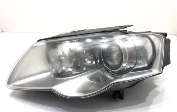 Volkswagen PASSAT B6 Headlight/headlamp 3C0941751G