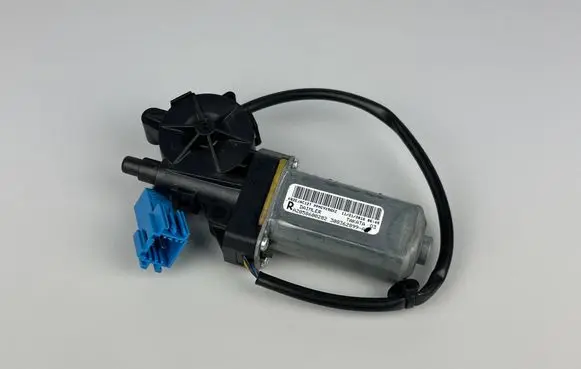 Mercedes-Benz C W205 Seat belt adjustment motor A2058600282 PPMCYX96XZ 308362899