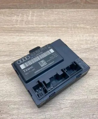 Audi Q7 4L Door control unit/module 4L0959795B 4L0910795B 050