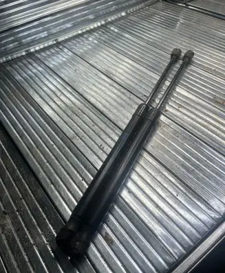 Opel Astra H Tailgate/trunk strut/damper 3286TY