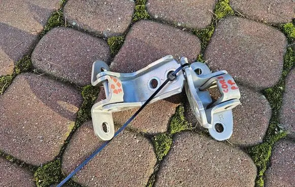Toyota Corolla E210 E21 Front door lower hinge 