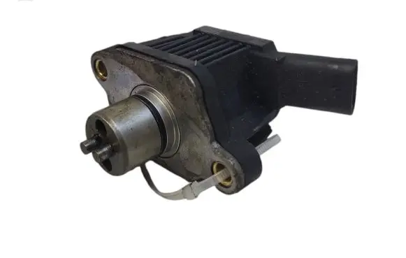 Skoda Superb B8 (3V) Camshaft vanos timing valve 04E906048A 10409902