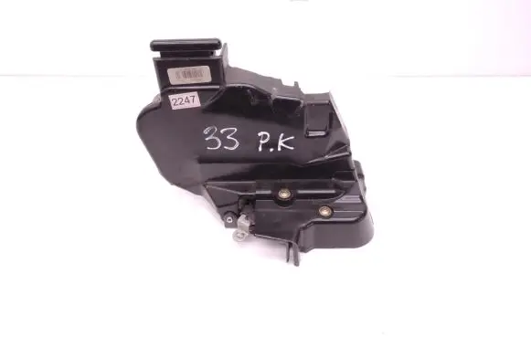 Volvo V50 Front door lock 30753667 D33