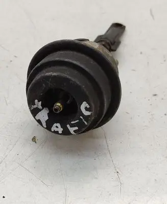 Nissan Primastar Turbo system vacuum part 