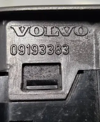 Volvo S60 Electric window control switch 8682936 01W34E M0344600017