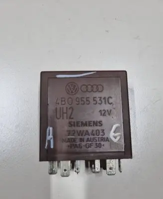 Audi A6 S6 C5 4B Window wiper relay 4B0955531C 72WA403