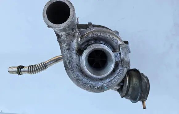 Audi A6 S6 C5 4B Turbo 3503032 059145701S
