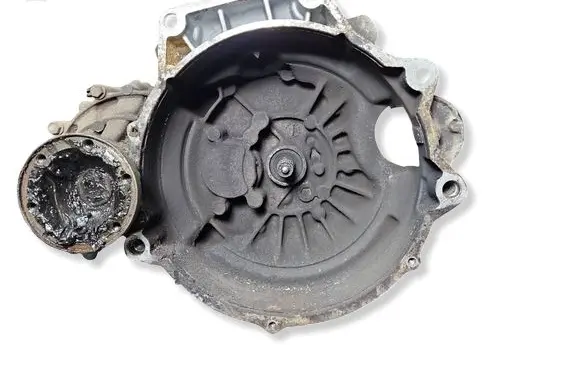 Volkswagen Golf III Manual 5 speed gearbox DFN