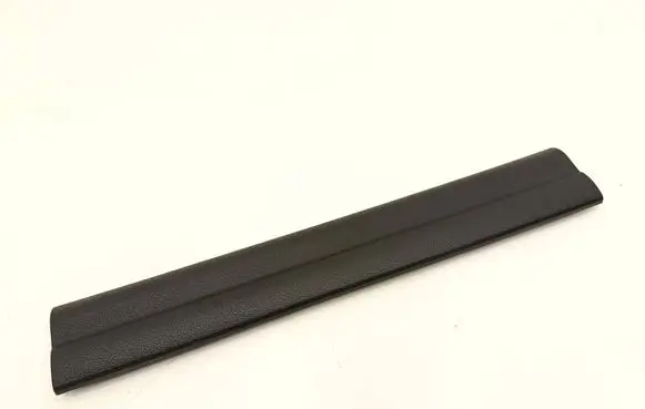 BMW 2 F46 Front sill trim cover 7298839