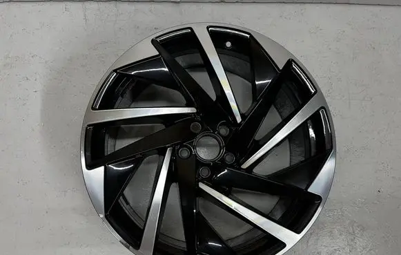 Volkswagen Arteon R20 alloy rim 3C8601025T