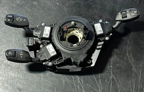 BMW 5 E60 E61 Steering wheel axle set 6968199 0020624601 90222071550243