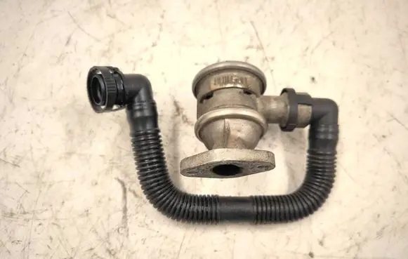 BMW 3 E46 EGR valve 72823800