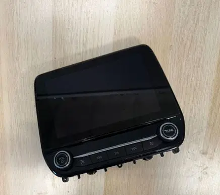 Ford Fiesta Screen/display/small screen H1BT18B955FD