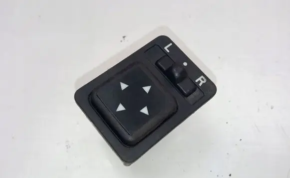 Mitsubishi Space Star Wing mirror switch