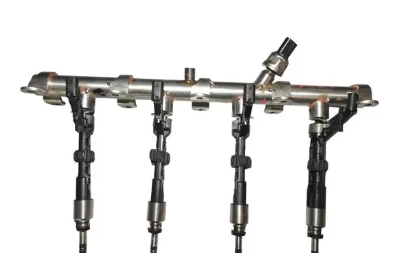 Fuel injector