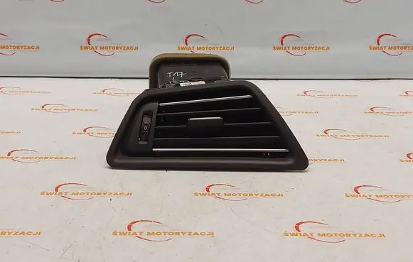 BMW 6 F06 Gran coupe Dashboard side air vent grill/cover trim 9197488