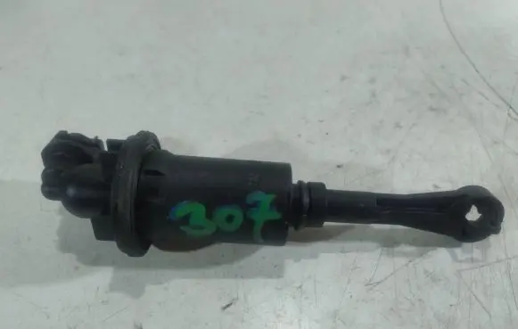 Peugeot 307 Clutch slave cylinder 