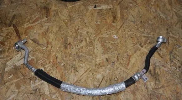 Dodge Durango Air conditioning (A/C) pipe/hose 68217218AD KLEP594