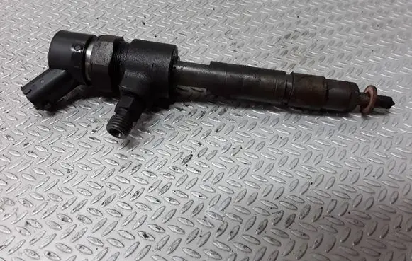 Alfa Romeo 156 Fuel injector 0445110068