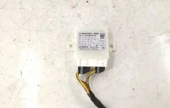 Mercedes-Benz CLS C218 X218 Parking PDC control unit/module DALISID1032 2189000301 A2189000301