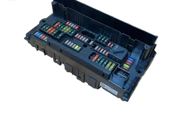 BMW 6 F12 F13 Fuse module 9252815 02128344 317033442