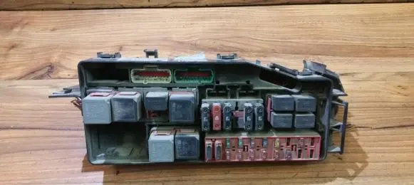 Ford Puma Fuse box set 728810
