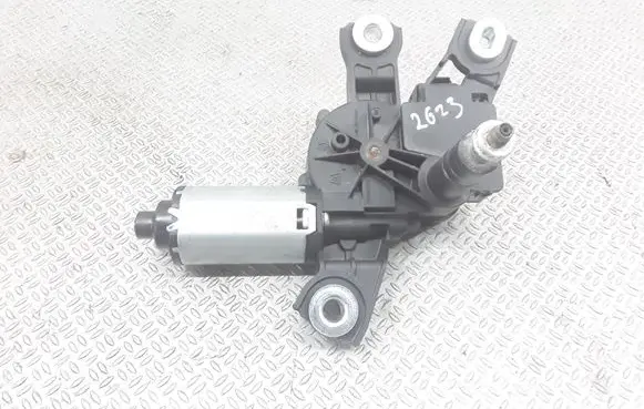 Volkswagen PASSAT B7 Rear window wiper motor 3C9955711A 53032812