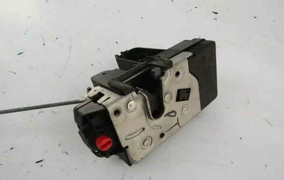 Opel Meriva A Rear door lock 13154794