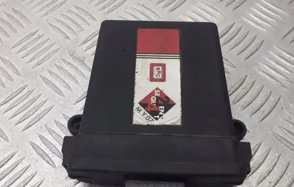 Audi A4 S4 B5 8D LP gas control unit module 