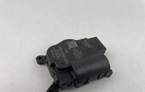 Seat Ateca Air flap motor/actuator 2Q0907511F