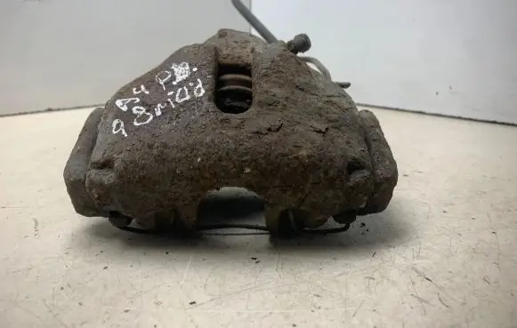 Audi A4 S4 B5 8D Front brake caliper
